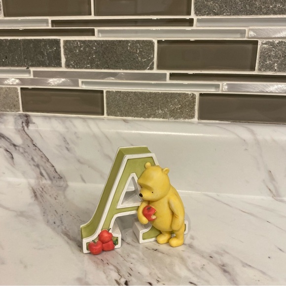 Vintage Disney Classic Pooh Accent wall hanging letters nursery , kids room - Picture 3 of 9